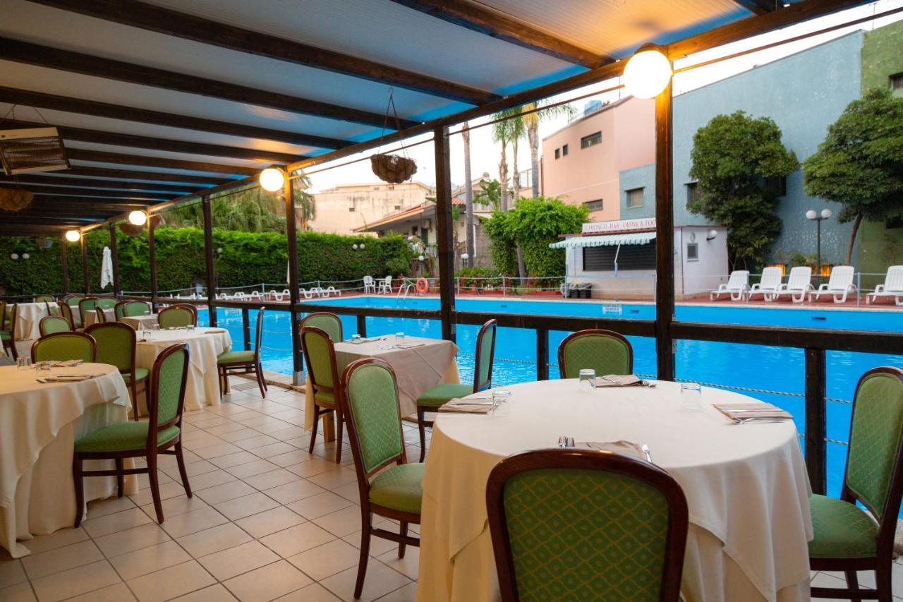 Wave Hotel Acireale Exterior photo